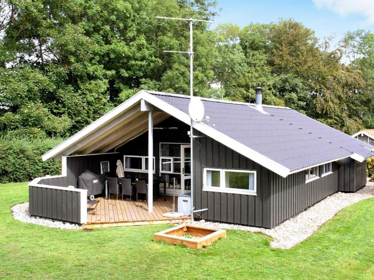 Four-Bedroom Holiday Home In Sydals 4 Vibøge Exterior foto